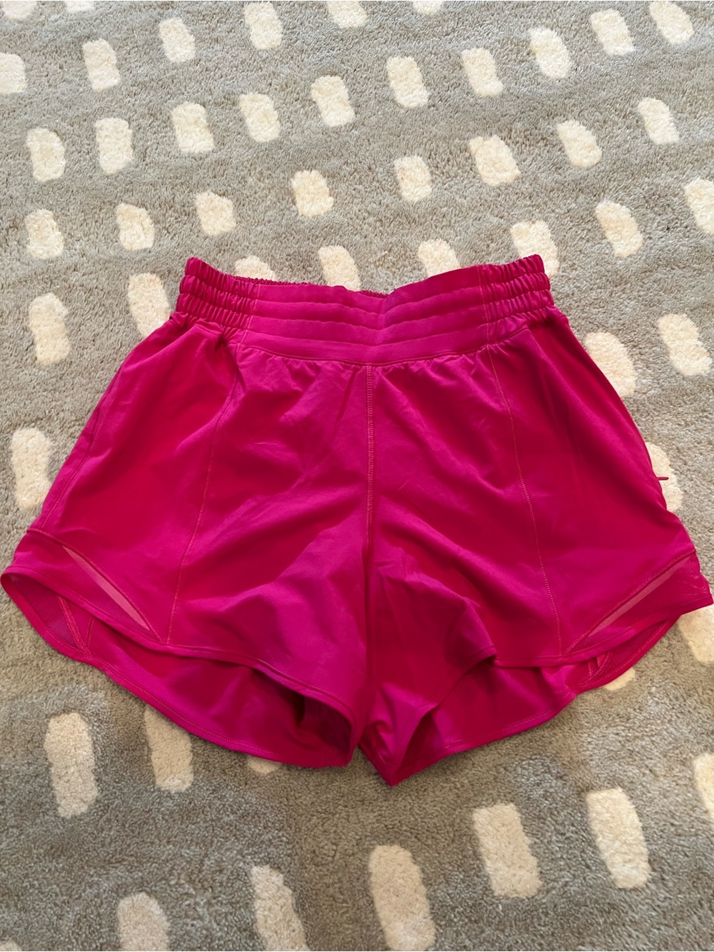lululemon athletica Hotty Hot Bright Pink Run Shorts